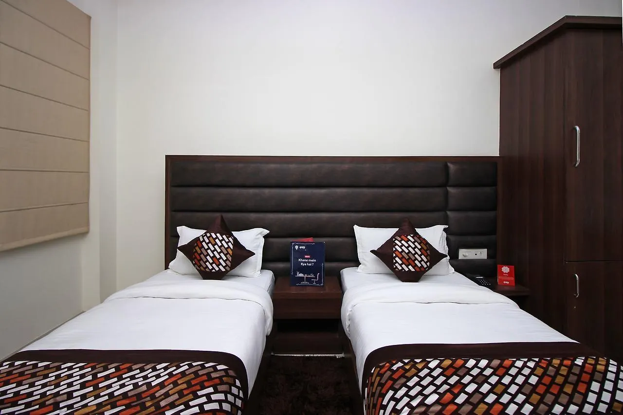 ***  Hotel Royal By Ks Agra  India