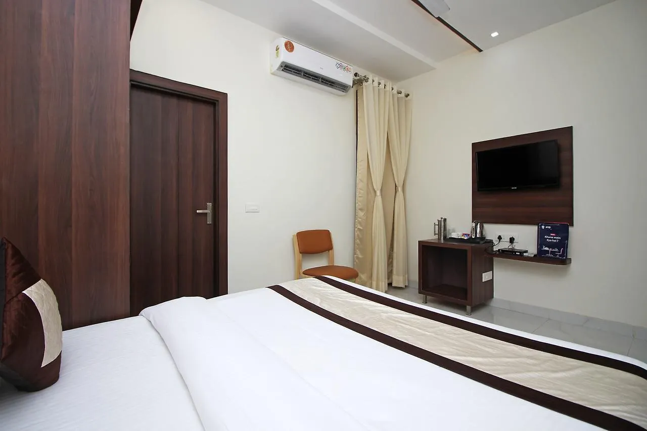 Hotel Royal By Ks Agra