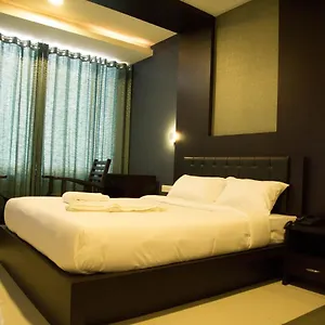 Capital Residency Hotel Sultan Bathery
